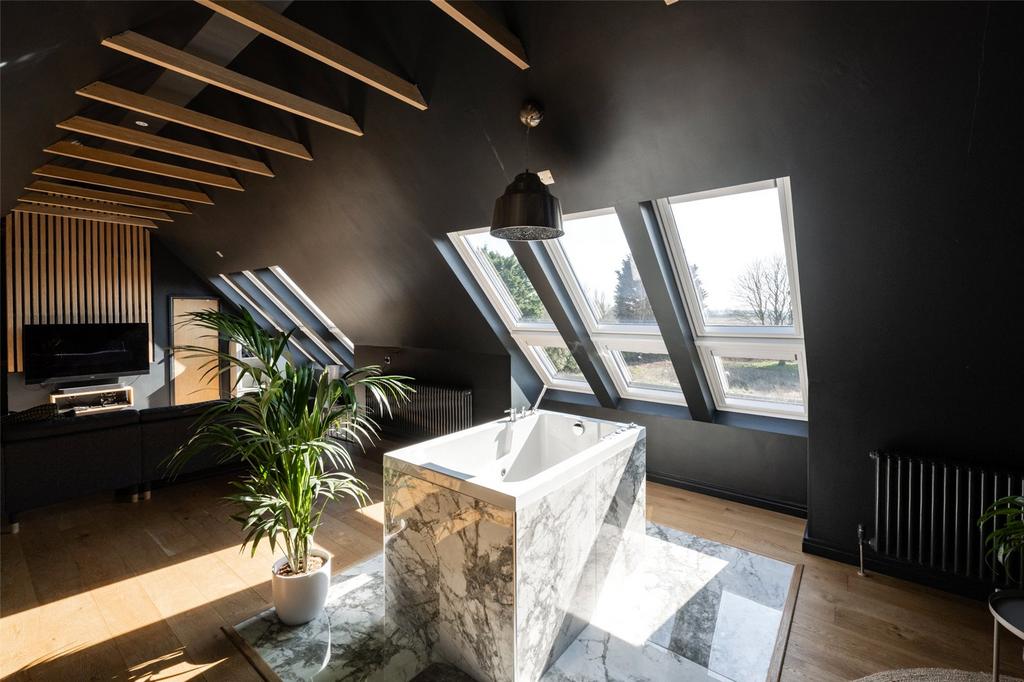 Principal Suite