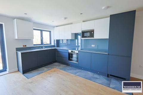 2 bedroom apartment for sale, Mimms Hall Road, Potters Bar EN6