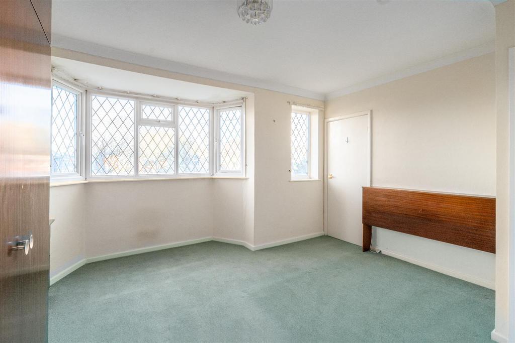 10 Ufton Close-10 lo.jpg