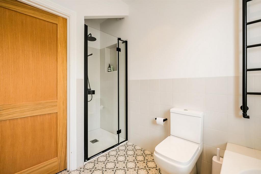 62 Woodlands Avenue-3 web.jpg