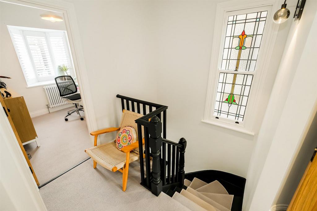 62 Woodlands Avenue-5 web.jpg