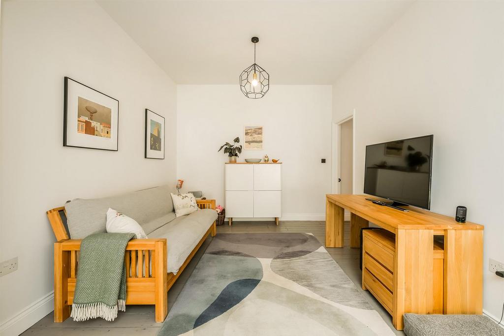 62 Woodlands Avenue-27 web.jpg
