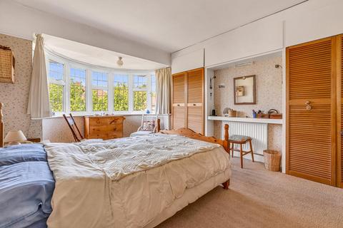 3 bedroom semi-detached house for sale, Vernon Walk, Tadworth KT20