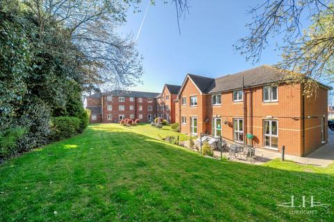1 bedroom flat for sale, Draper Court, Hornchurch