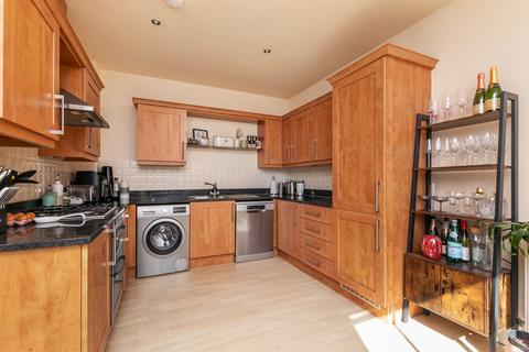 4 Albion Place, Winchester, SO23 8AX