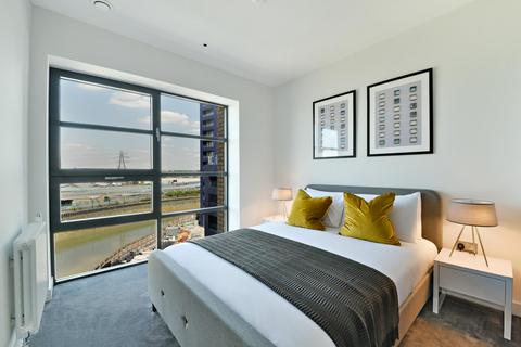 2 bedroom flat for sale, Amelia House, London City Island, E14