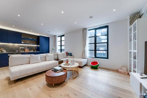 undefined, Orchard Place, London, E14