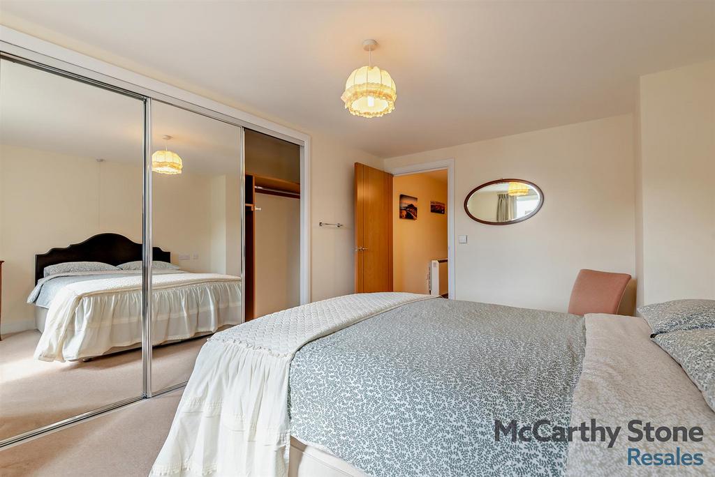 8640354-interior03-800.jpg