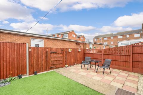2 bedroom end of terrace house for sale, Castleton Boulevard, Skegness PE25