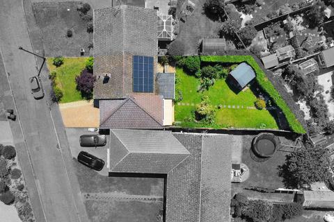 12 Matthew Parker Close, Landbeach, Cambridge, CB25 9FB
