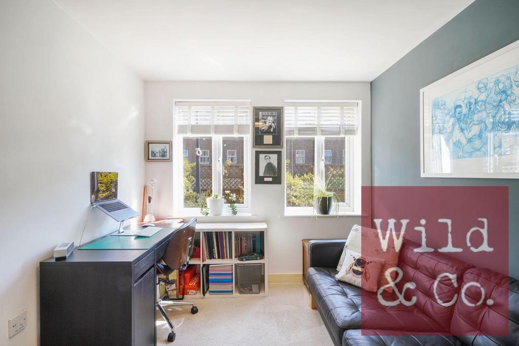 Flanders House - 96 B80 Rwo0 Kt TLd Dq34iy.jpg