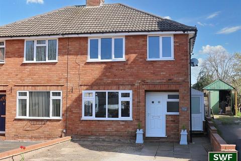 3 bedroom semi-detached house for sale, Swan Bank, Penn