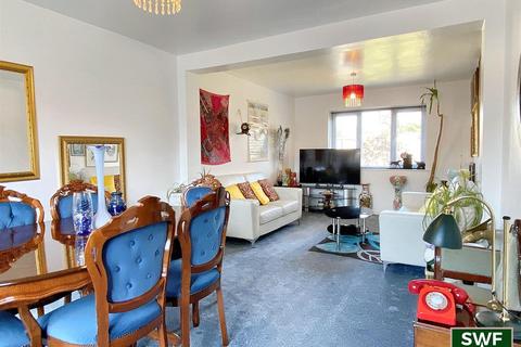3 bedroom semi-detached house for sale, Swan Bank, Penn