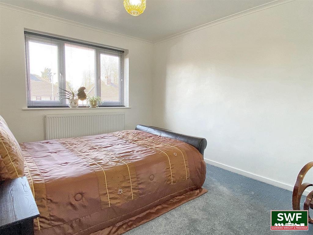 Bedroom2.2.jpg