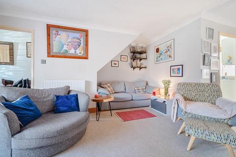 11 Spencer Close, The Prinnels, Swindon, SN5 6NE