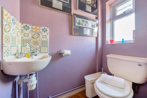 11 Spencer Close, The Prinnels, Swindon, SN5 6NE