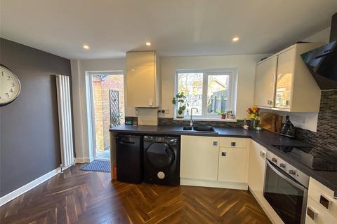 18 Broad Park, Gateshead, NE10 8HW