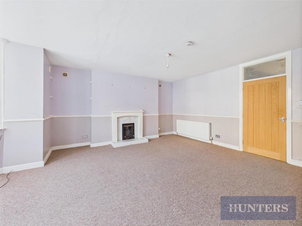 CAM05316 G0-PR0065-STILL008.jpg