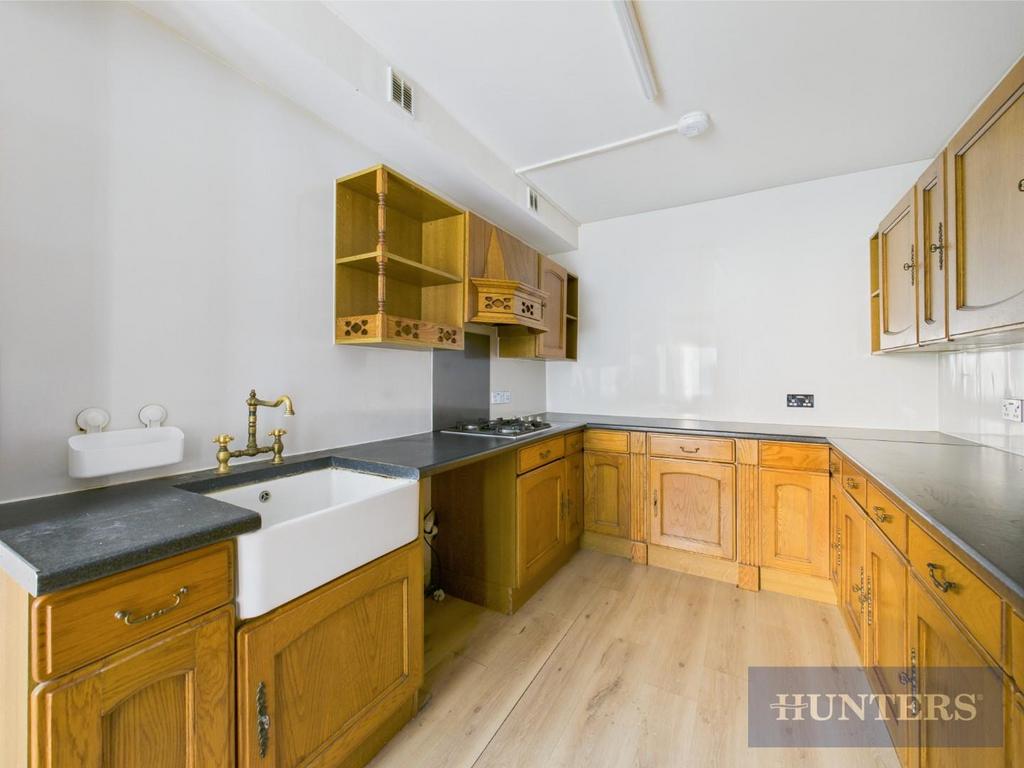 CAM05316 G0-PR0065-STILL011.jpg