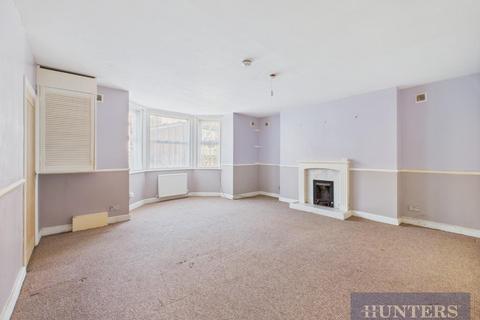3 bedroom apartment for sale, Esplanade Road, Scarborough