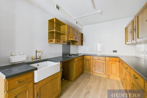3 bedroom apartment for sale, Esplanade Road, Scarborough