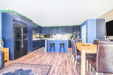 5 bedroom detached house for sale, Silverbirch Close, Wynyard