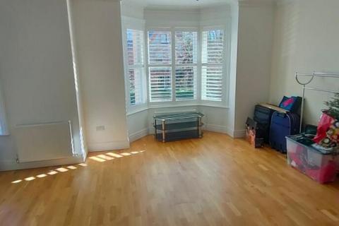 2 bedroom apartment for sale, Belmont Road, Wrexham, LL13 7PW