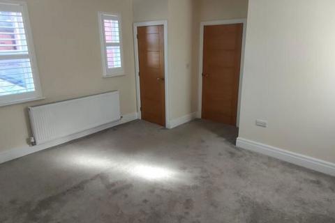 4a, Belmont House Belmont Road, Wrexham, LL13 7PW