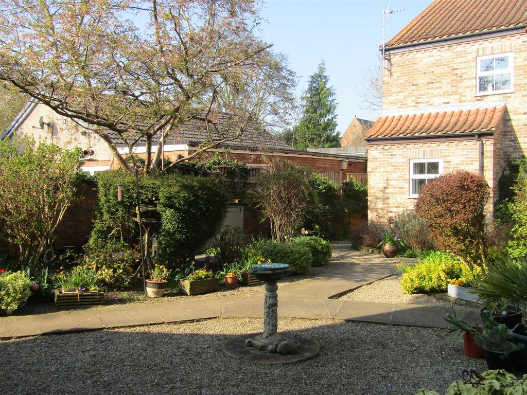 Img 7560.jpg