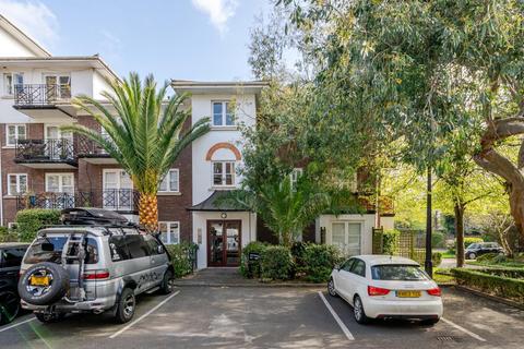 1 bedroom flat for sale, Brompton Park Crescent, Fulham, London, SW6