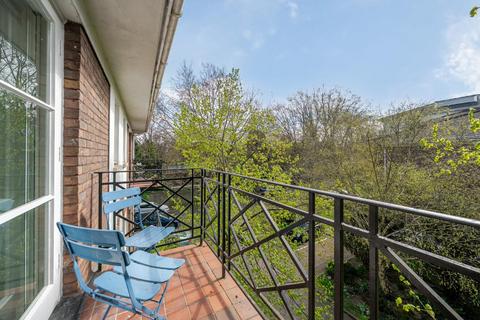 1 bedroom flat for sale, Brompton Park Crescent, Fulham, London, SW6