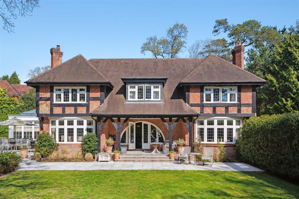 89011 54 The Avenue(31).jpg