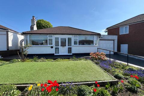 2 bedroom detached bungalow for sale, Hillary Avenue, Ashton-Under-Lyne OL7