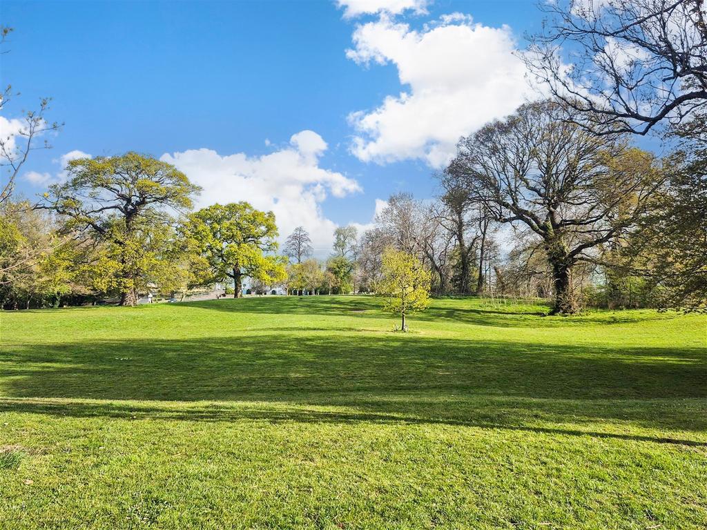Appley Park