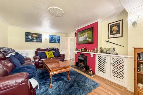 31 Hillside Road, Southminster, CM0 7AL