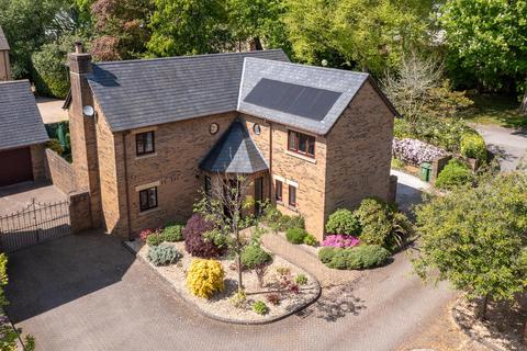 4 bedroom detached house for sale, Heaton Grange Drive, Heaton, Bolton