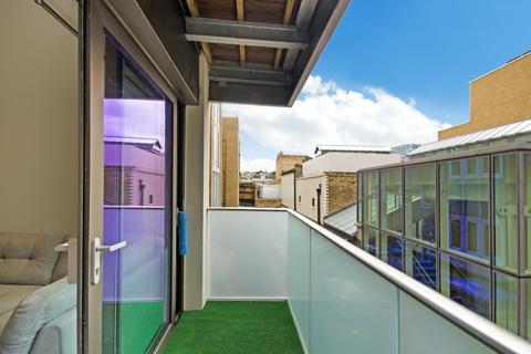 2 bedroom apartment to rent, Trematon Walk, Kings Cross, N1