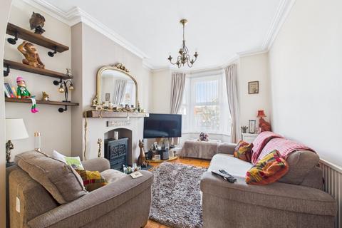 32 Tuffley Avenue, Gloucester, GL1 5LX