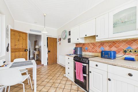32 Tuffley Avenue, Gloucester, GL1 5LX