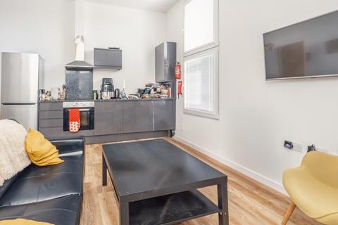 2 bedroom flat to rent, 11 Osborne Terrace, Tyne and Wear NE2