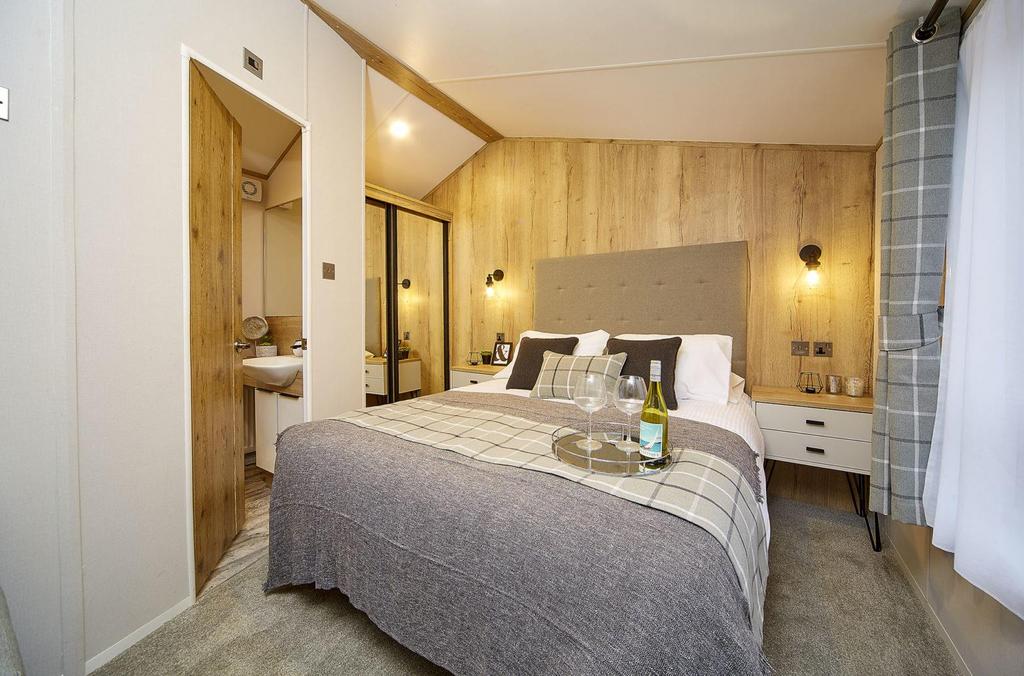 Atlas-2022-ovation-lodge-002-1536x1014.jpg