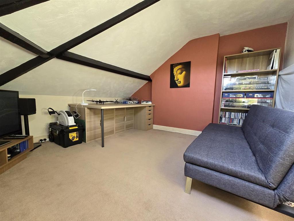 Bedroom 3.jpg