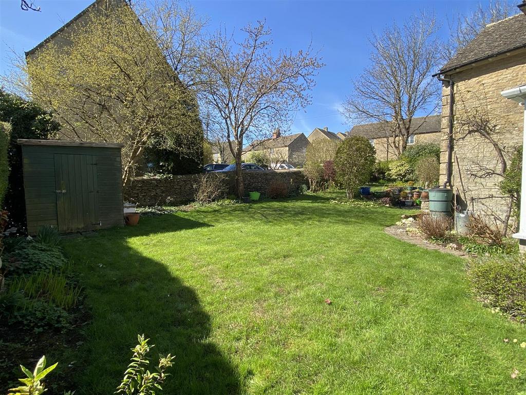 Garden (3).JPG
