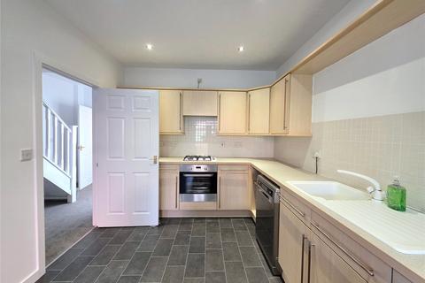 4 bedroom terraced house to rent, Rea Road, Northfield, Birmingham, B31
