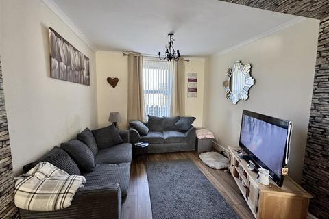 3 bedroom semi-detached house for sale, Heol Rhyd Ddu Fach, Cwmllynfell, Swansea