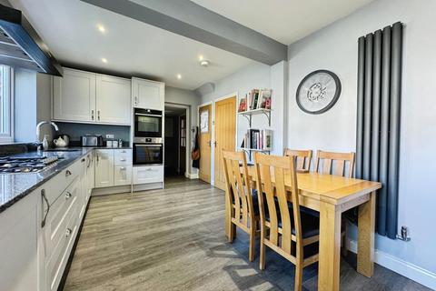 18 Teagues Crescent, Trench, Telford, TF2 6RG