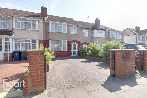 3 bedroom terraced house for sale, Allenby Road, Southall
