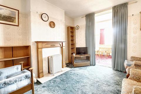 3 bedroom terraced house for sale, Allenby Road, Southall