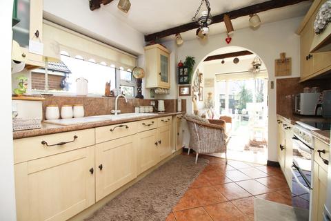 3 bedroom bungalow for sale, Calder Avenue,  Thornton-Cleveleys, FY5