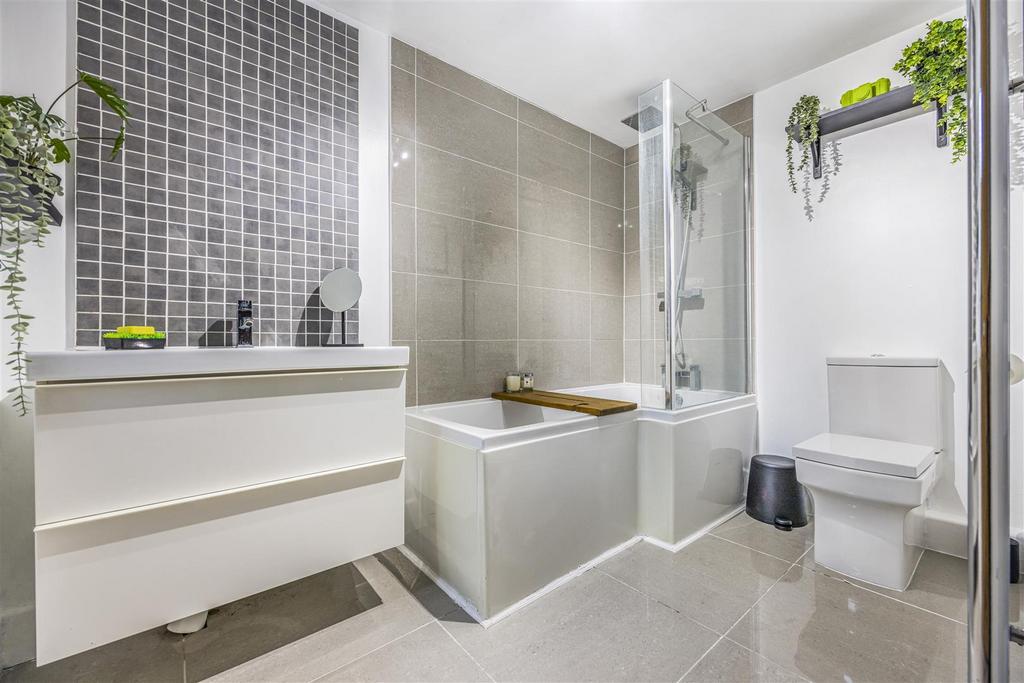12 Chesterfield Road, Baffins-Portico Marketing-Sar